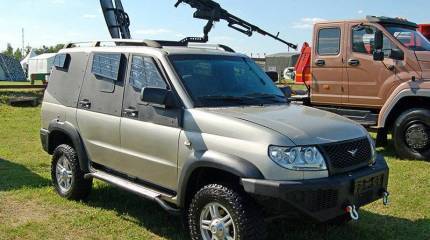 Росгвардии предложили бронированный "УАЗ" с крупнокалиберным пулемётом