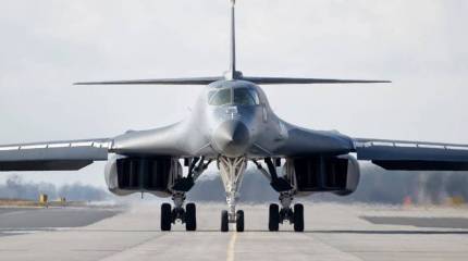 «США – наш союзник, когда им это удобно»: польские читатели прокомментировали первое приземление бомбардировщика B-1B в Польше