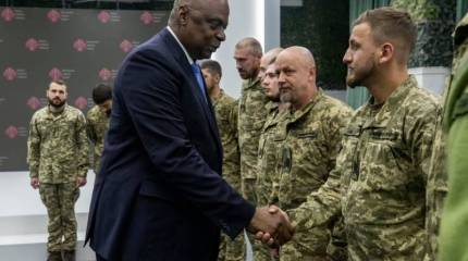 Пресса США: Прибывший в Киев глава Пентагона потребовал от генералов ВСУ план «зимней кампании»