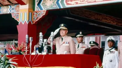 Генералиссимус Чан Кайши против Мао Цзедуна и коммунистов