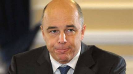 Депутаты Госдумы требуют от Дмитрия Медведева проверить главу Минфина на профпригодность