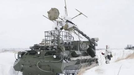 Военнослужащие ЦВО ВС РФ в ходе учений отработали отражение атак FPV-дронов на военные объекты