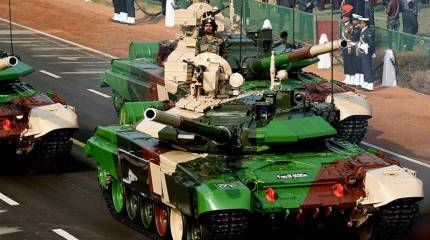 Минобороны Индии опровергло подписание контракта на российские ОБТ Т-90МС