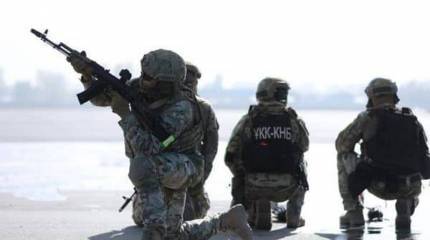 В Алма-Ате идёт бой за здание академии Пограничной службы
