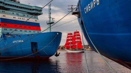 В "Росатоме" назвали сроки сдачи головного атомного ледокола "Арктика"