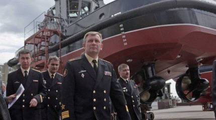 Новая подлодка - ко Дню ВМФ