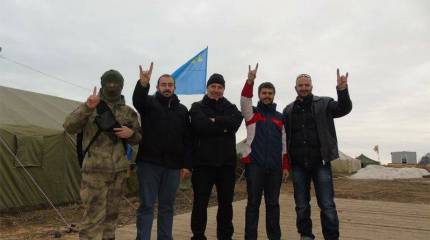 К блокаде Крыма присоединились боевики турецкого фашистского движения "Серые волки"