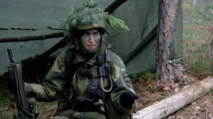 Появилось видео, где шведских женщин призывают вступать в вооружённые силы