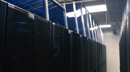 КСИР ударил дронами-камикадзе по дата-центру Amazon в ОАЭ