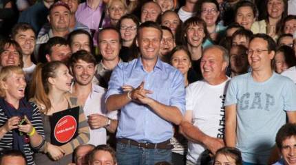 Как выстроить логическую цепочку: "Навальный, коррупция, мочить в сортире"