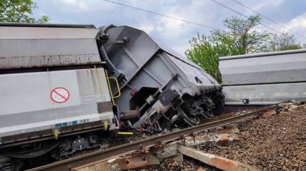 Повреждение железнодорожных путей названо предварительной причиной крушения ж.д. состава в Венгрии