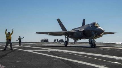 Очень дорогая заправка. F-35 "дозаправился" на 2 млн. долларов