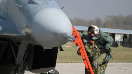 Военный аналитик: армия Сербии все больше переходит на западные образцы военной техники