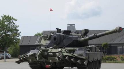 На Украину прибыли первые двадцать переданных Данией танков Leopard