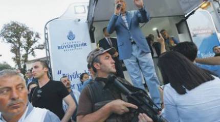 Провал путча срежиссирован отменно