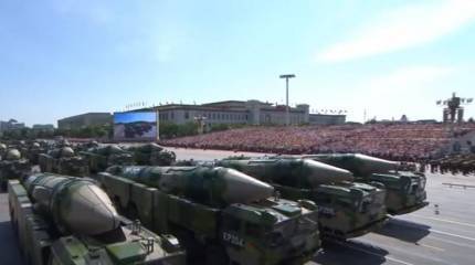 Японский эксперт: Есть сомнения, что ракеты Китая могут точно попасть в авианосец с дистанции более 1 тысячи км