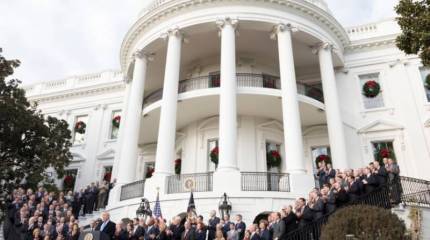 Белый Дом разработал стратегию защиты Земли от космических угроз - от «заражения внеземными микробами»