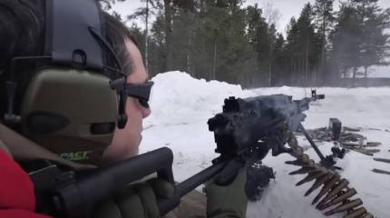 Российский «Корд»: Единственный в своем классе пулемет, позволяющий вести огонь с рук