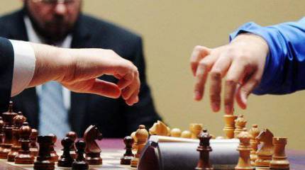 Крымский гамбит. Промежуточный ход