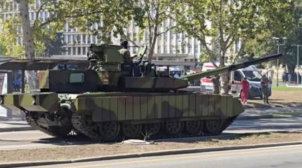 «Не уступает Т-90М»: Сербия показала танк M-84AS3 с комплексом активной защиты