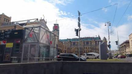 Казахстан эвакуировал большинство своих сотрудников из посольства в Киеве в Варшаву