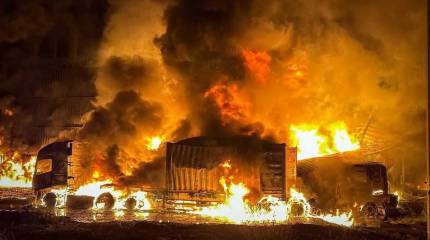 Терминал в Черноморске вспыхнул как спичка уже после первого прилёта - очевидцы