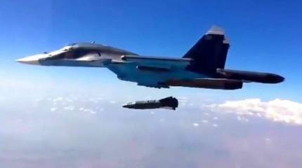 Российская бомба КАБ-1500ЛГ разогнала построение боевиков в Сирии