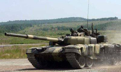 В башнях улучшенных Т-72 обнаружили «дыру»