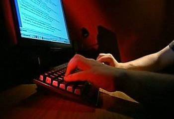 Sitios de la CIA y el Senado de los Estados Unidos fueron atacados por hackers