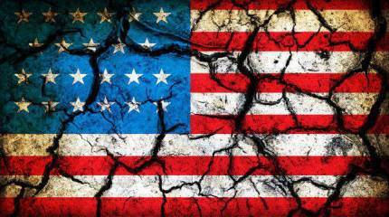 Империя рушится, поэтому ей нужна война   ("CounterPunch",США)