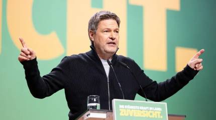 Разваливший экономику ФРГ Хабек уезжает в США на ПМЖ