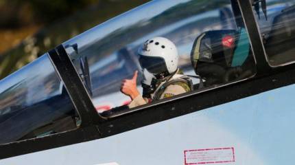 Как ходят в туалет пилоты истребителей