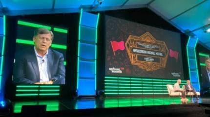 Экс-посол США: чем дольше длится конфликт на Украине, тем больше модернизируются ВСУ