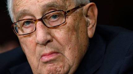 Бывший руководитель Государственного департамента США Киссинджер считает, что Путин не против Запада