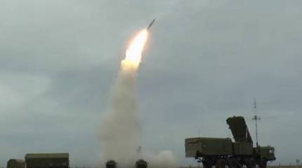 Минобороны досрочно получило второй укрупнённый полковой комплект С-400