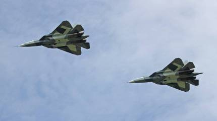 Т-50-1 и Т-50-2 вместе в воздухе над Жуковским