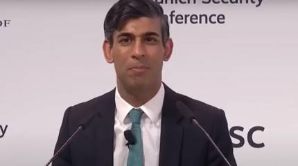 Британский премьер заявил об исторической возможности положить конец конфликту Армении с Азербайджаном