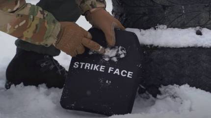 Ремонтопригодная бронеплита с универсальным ремкомплектом