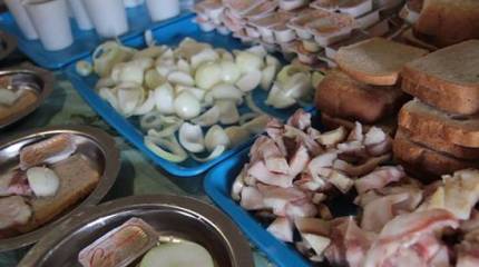 Замминистра обороны рассказал, как кормят военнослужащих