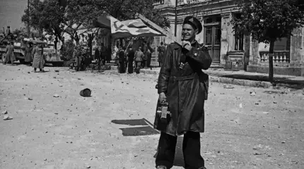 Великая Отечественная война: фотограф Победы Евгений Халдей