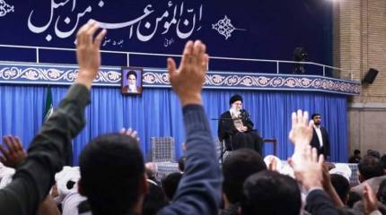 Иранский лидер назвал руководство США «первоклассными идиотами»