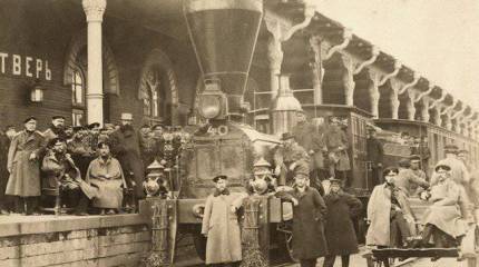 Путь железный от Невы и до Кремля