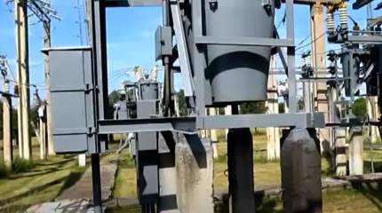 Мы не перекрываем поставки электричества Украине из-за украинских детей - глава МИД Венгрии