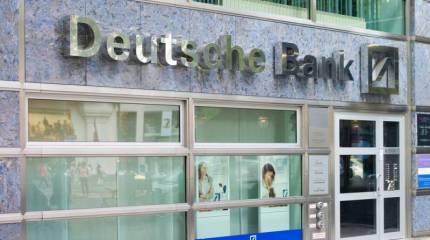 FT раскрывает, зачем Лондон раскручивает историю с "отравлением" Скрипалей