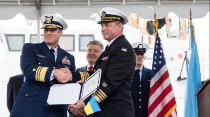 Порошенко: Мы правый фланг НАТО! Ну, и за списанные катера спасибо