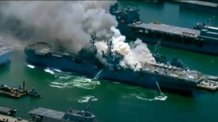 «Ущерб исчисляется миллиардами долларов»: в ВМС США оценили последствия пожаров на кораблях флота