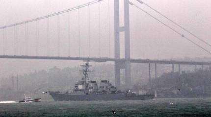 Вошедший в Чёрное море американский эсминец взят под наблюдение ЧФ