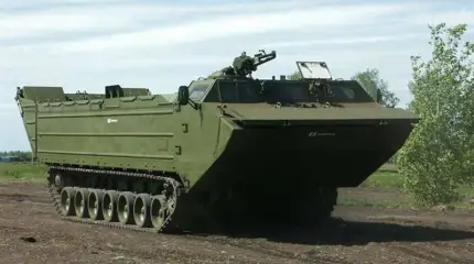 Плавающий средний транспортер пятого поколения ПТС-4