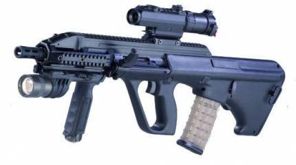 Австрийская AUG против российского ОЦ-14 «Гроза»