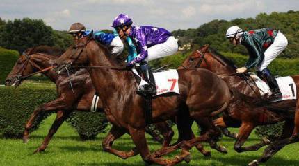 Курс рубля. Странные скачки на валютном рынке. Александр Роджерс